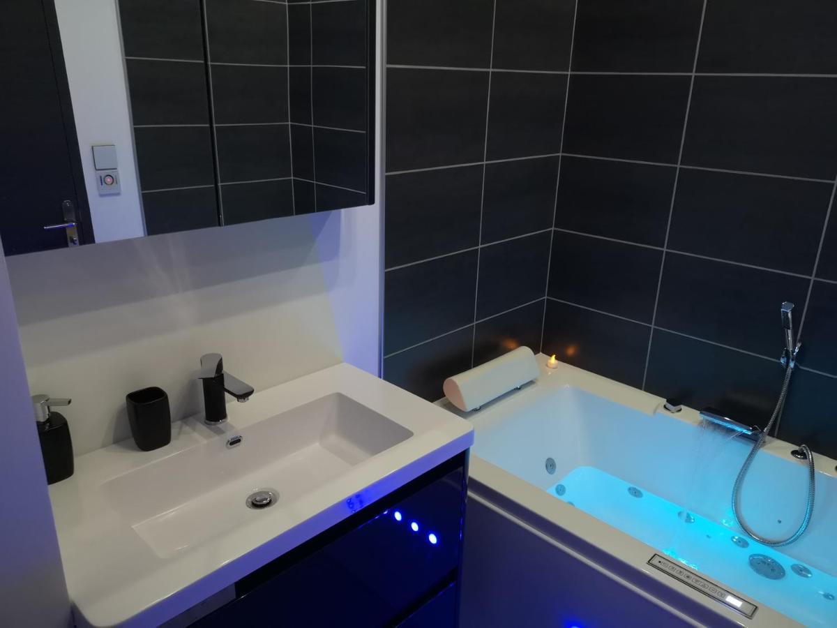 Appartement Moderne Avec Balneotherapie مير-لي-بان المظهر الخارجي الصورة